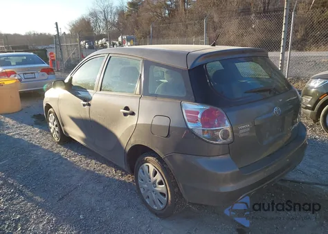 2008 Toyota Matrix z USA, uszkodzony, nr VIN 2T1KR32E48C692743